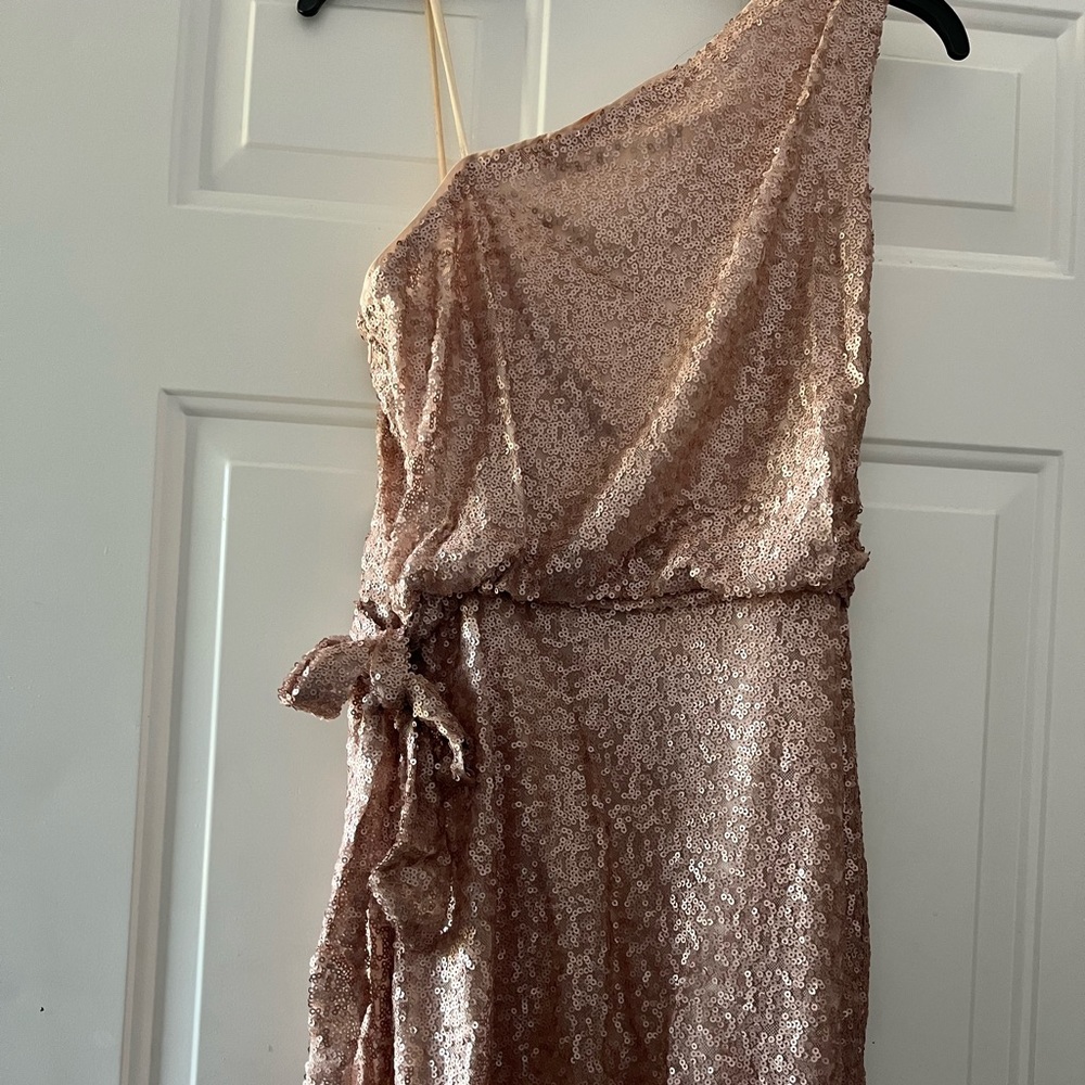 Aidan , size 8, rose gold